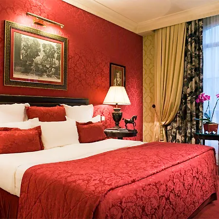 Francois 1er Hotel