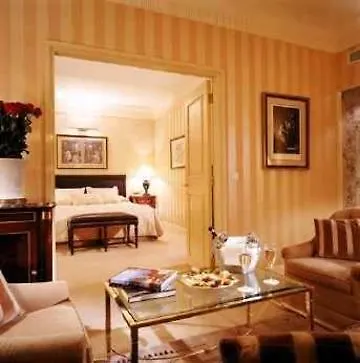 Hotel Francois 1er París
