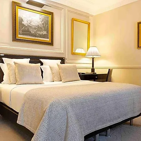 Hotel Francois 1er Paris