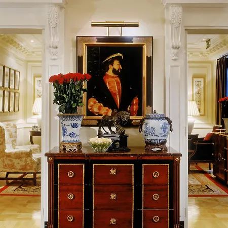 Francois 1er Hotel Paryż