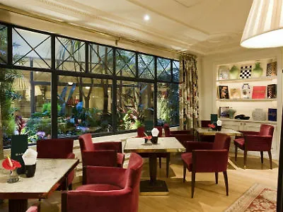 Francois 1er Hotell 4*