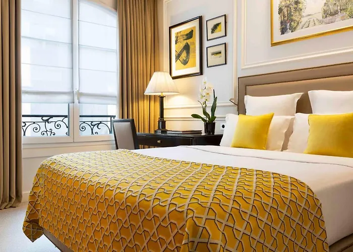 Francois 1er Hotel Paris