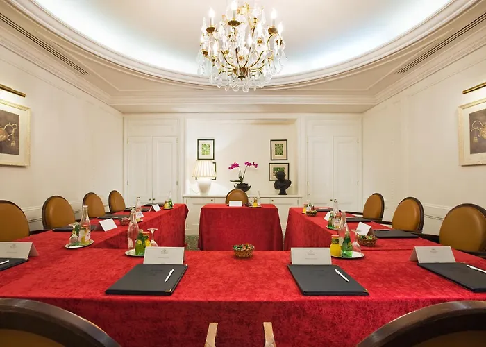 Francois 1er 4* Paris