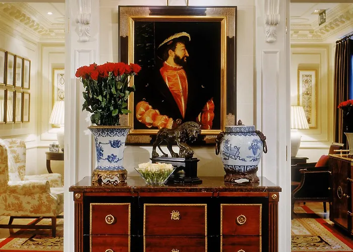 Francois 1er Hotel Paris