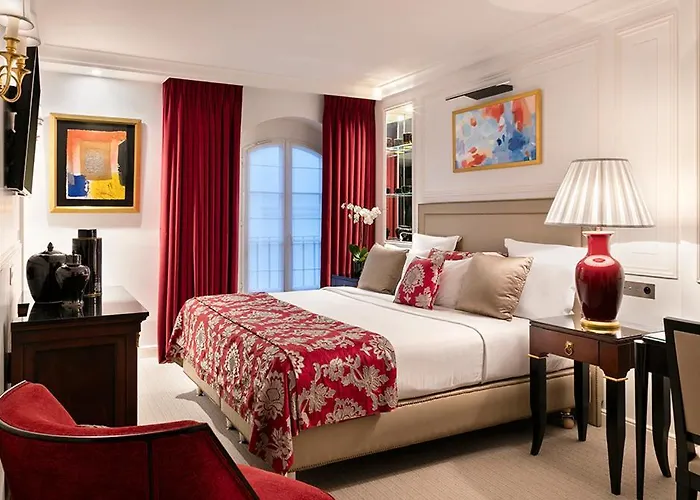 Francois 1er Hotel