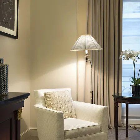 Hotel Francois 1er Paryż