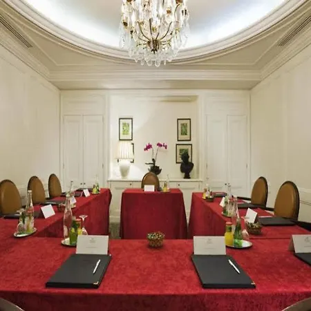 Hotel Francois 1er Paryż