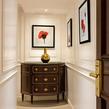 Francois 1er 4* Paryż