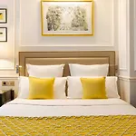 Francois 1er Hotel