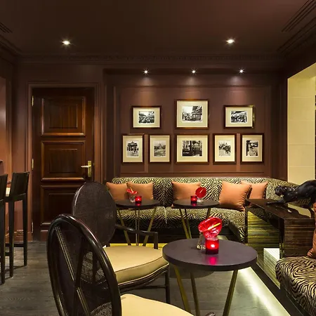 Francois 1er Hotel