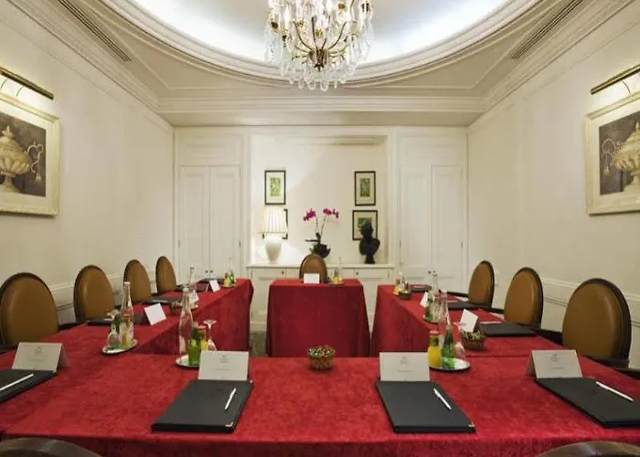 Hotel Francois 1er Paris